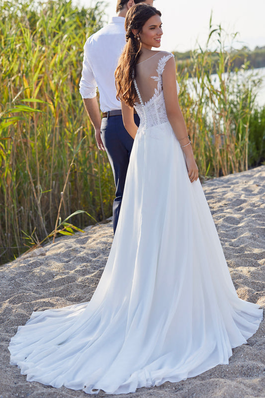 UK 12/14 Wisteria by Victoria Jane