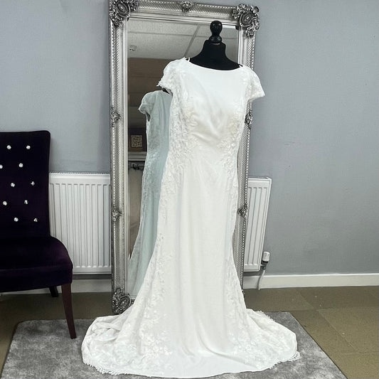 UK 14/16 Elin by Morilee