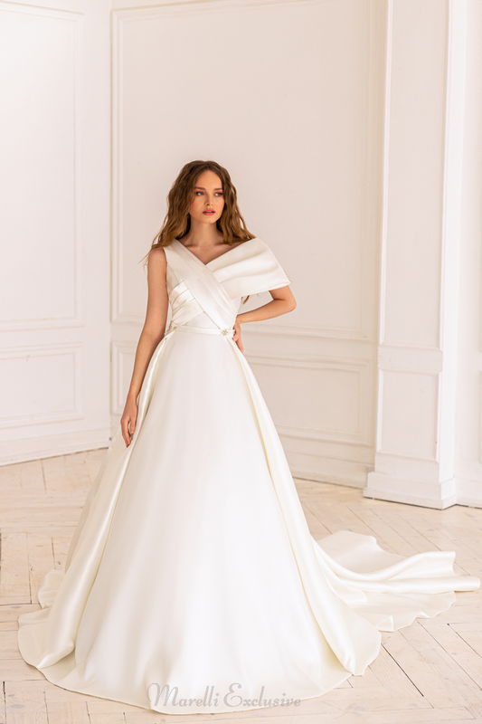 UK 8/10 BS-039 by Elena Morar