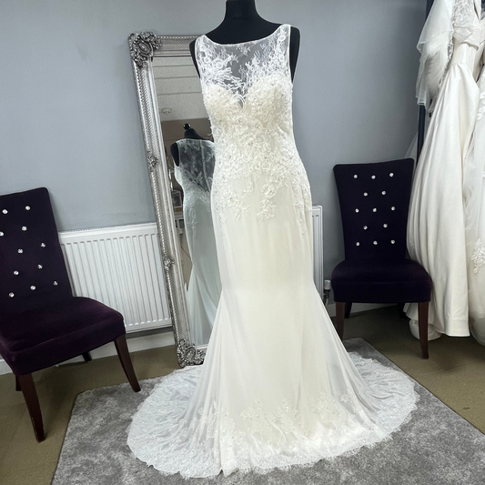 UK 8/10 Layla by Enzoani