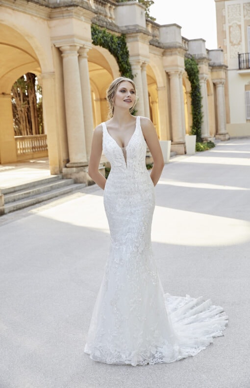 UK 12/14 Valentina by Victoria Jane