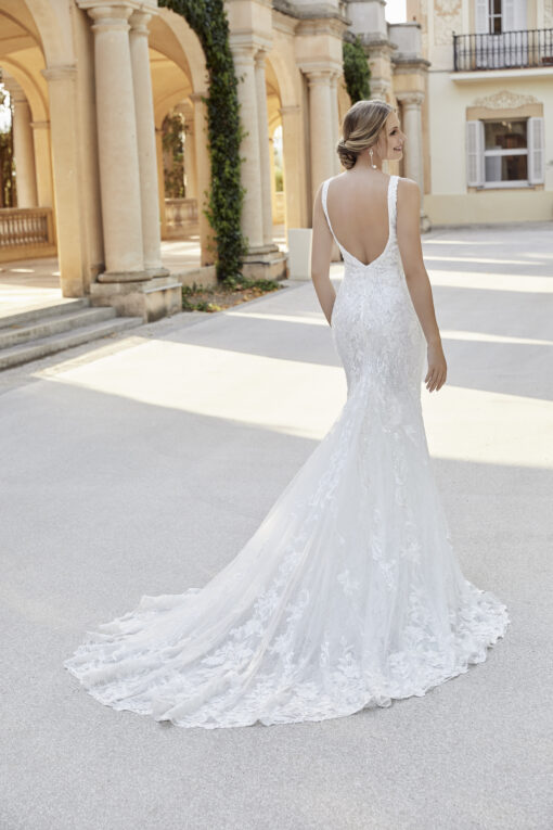 UK 12/14 Valentina by Victoria Jane