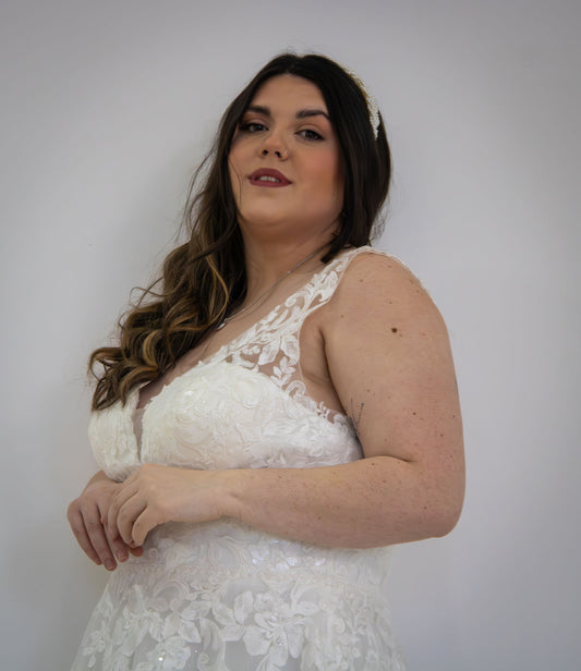 UK 18/20 Lenora (white) by Morilee