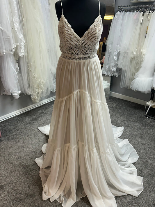 UK 8/10 Bianca By Pheonix Gowns