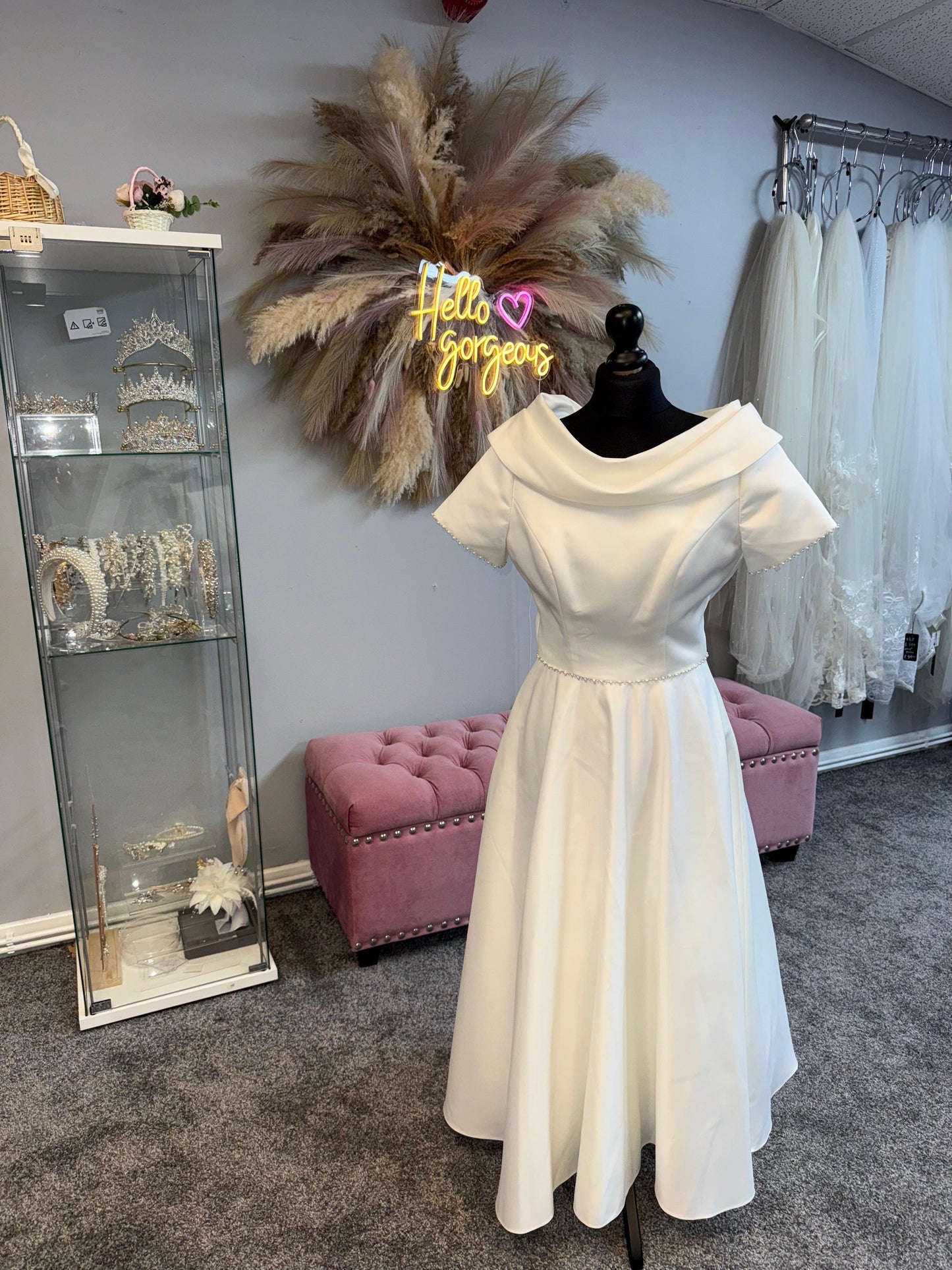 UK 4/6  EB7678 by Emma Bridal