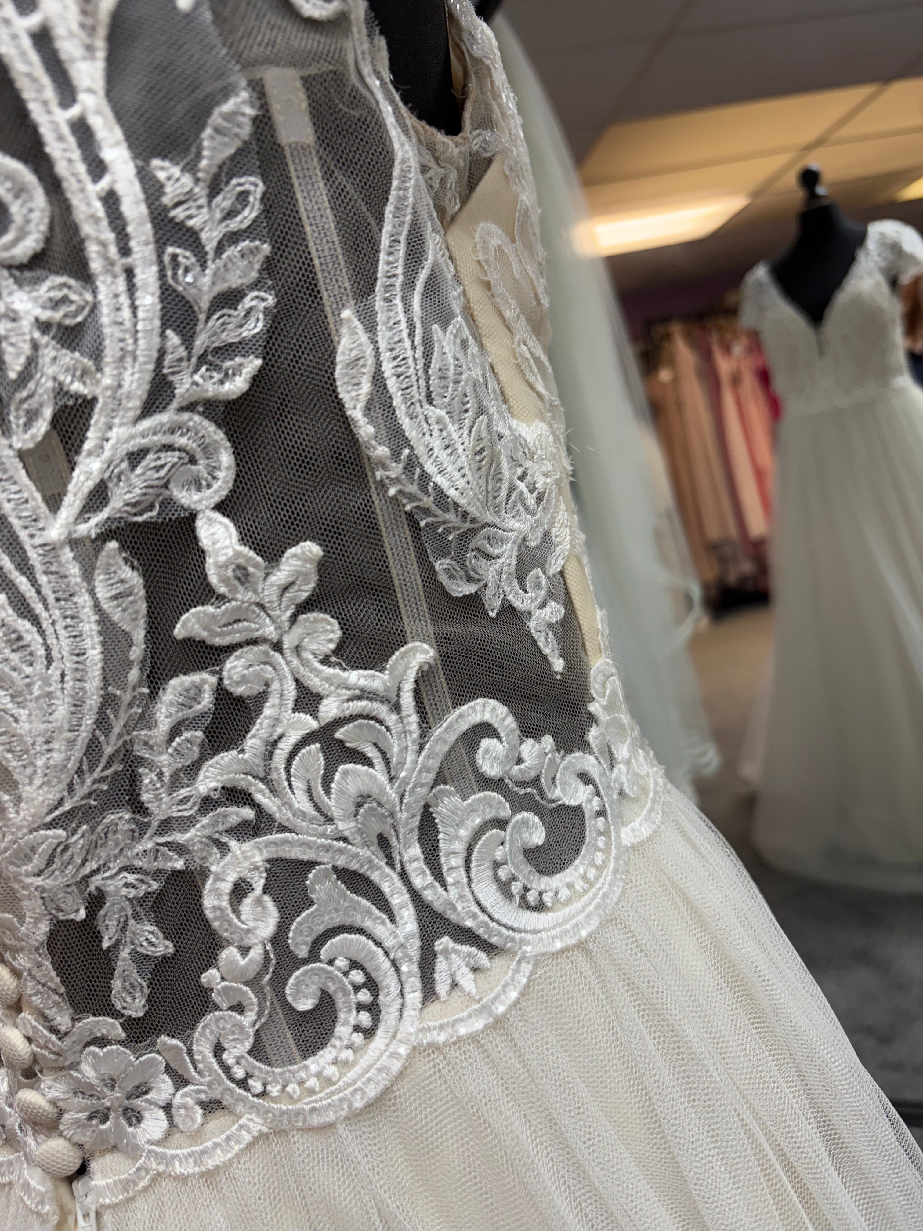  Ella Rose Tea-Length Wedding Dress