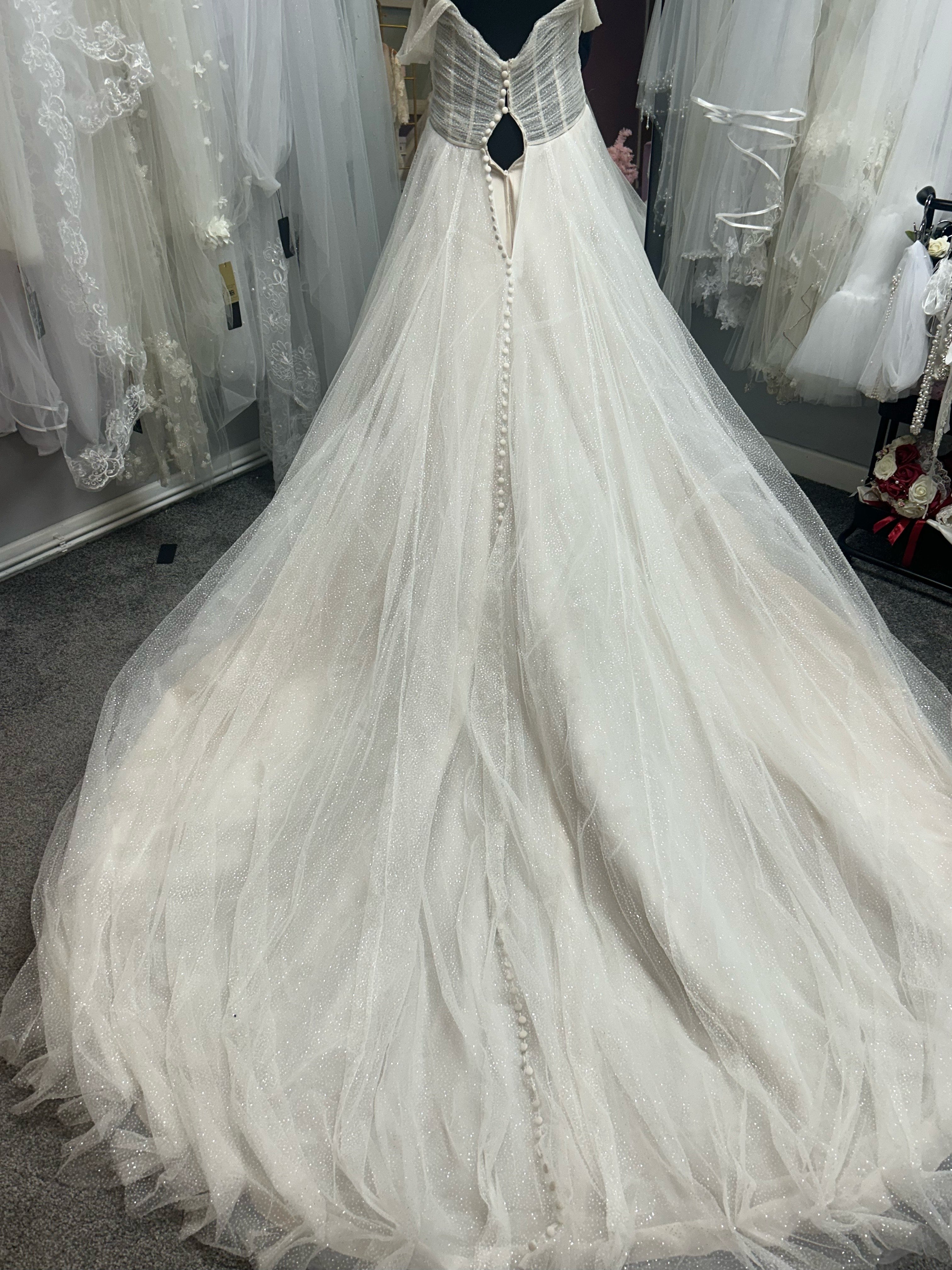 UK 8/10 Feliciana By Morilee wedding dress