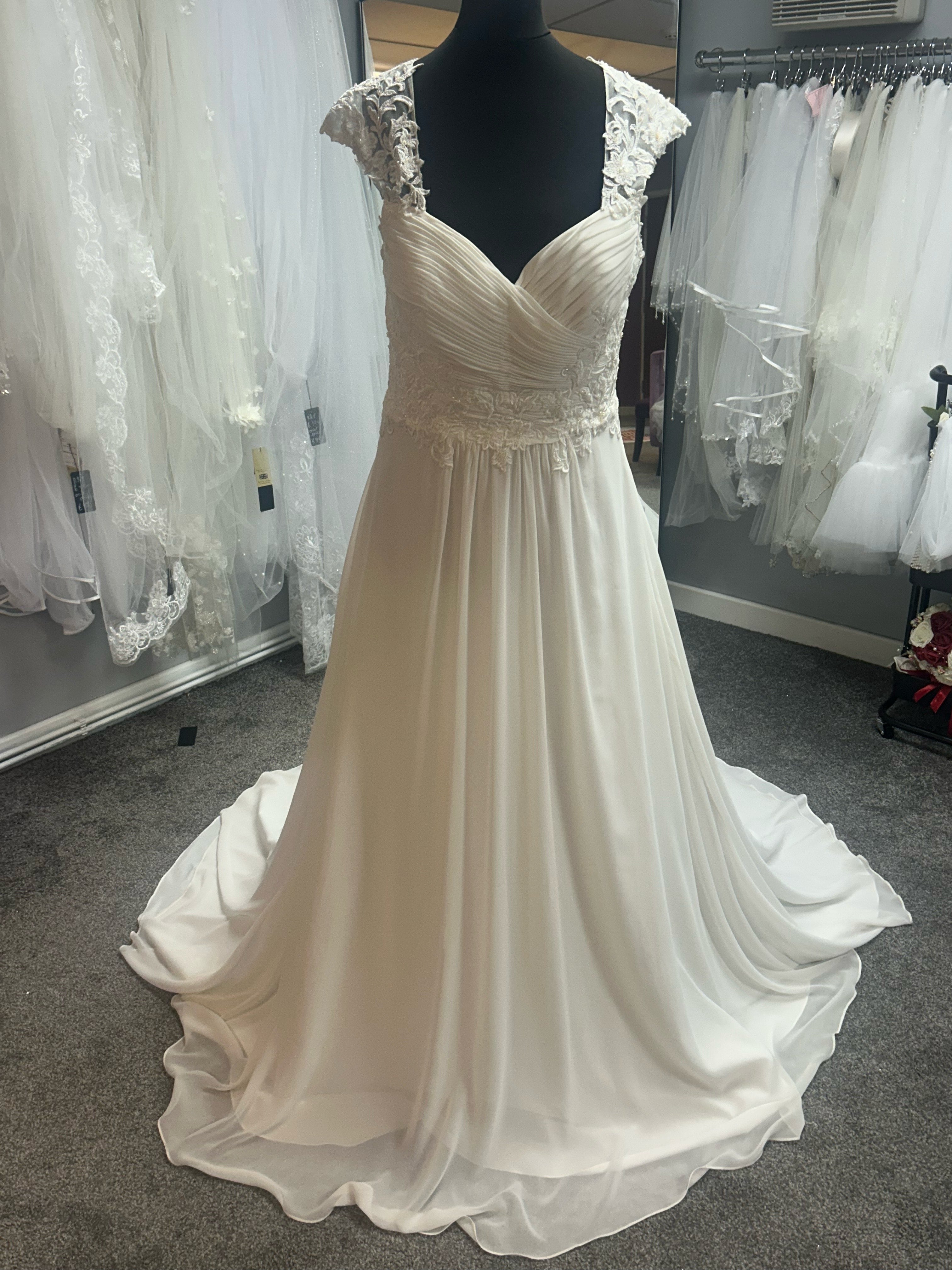 UK 10/12 Bethany By Phoenix Gowns