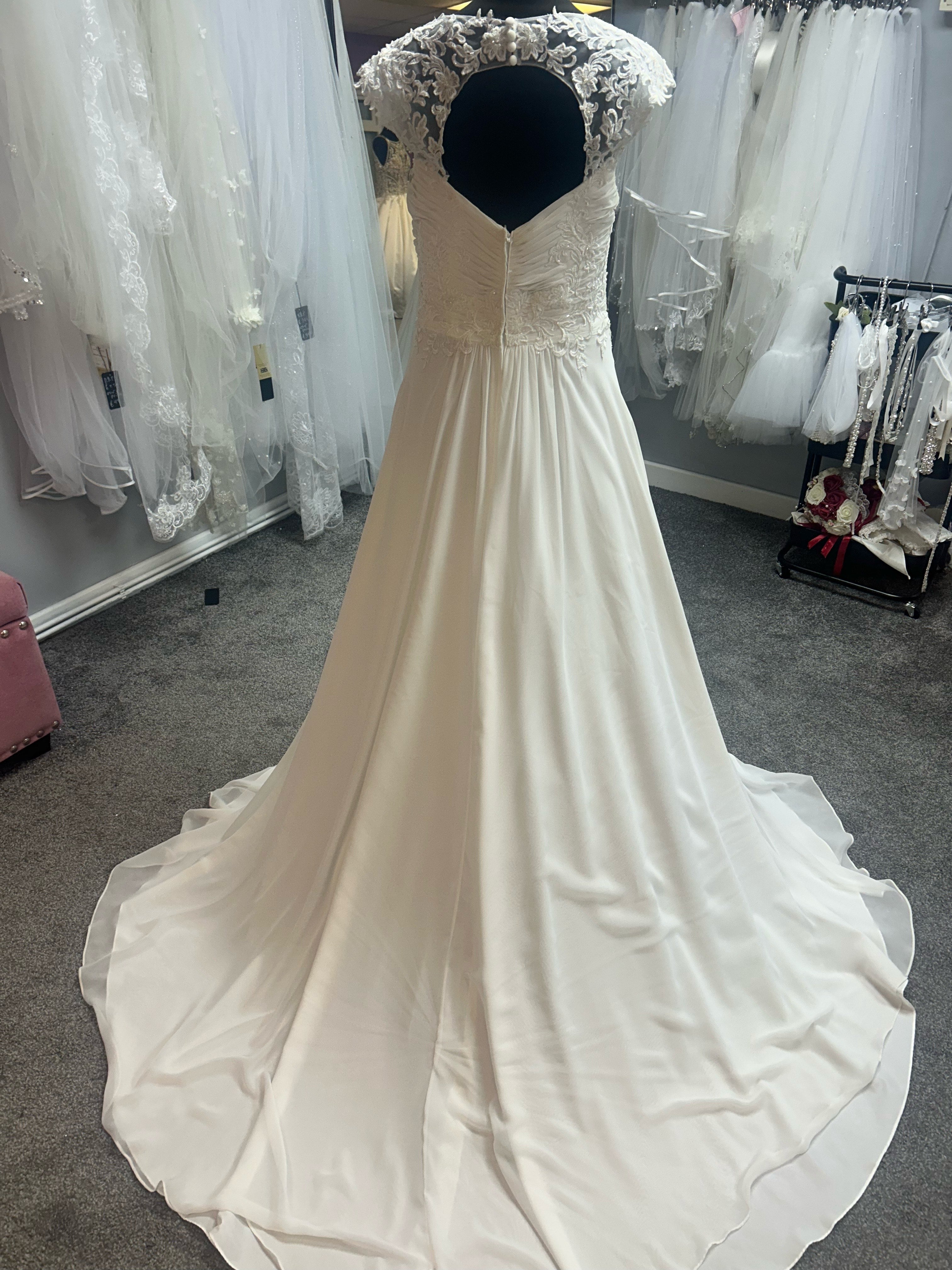 UK 10/12 Bethany By Phoenix Gowns