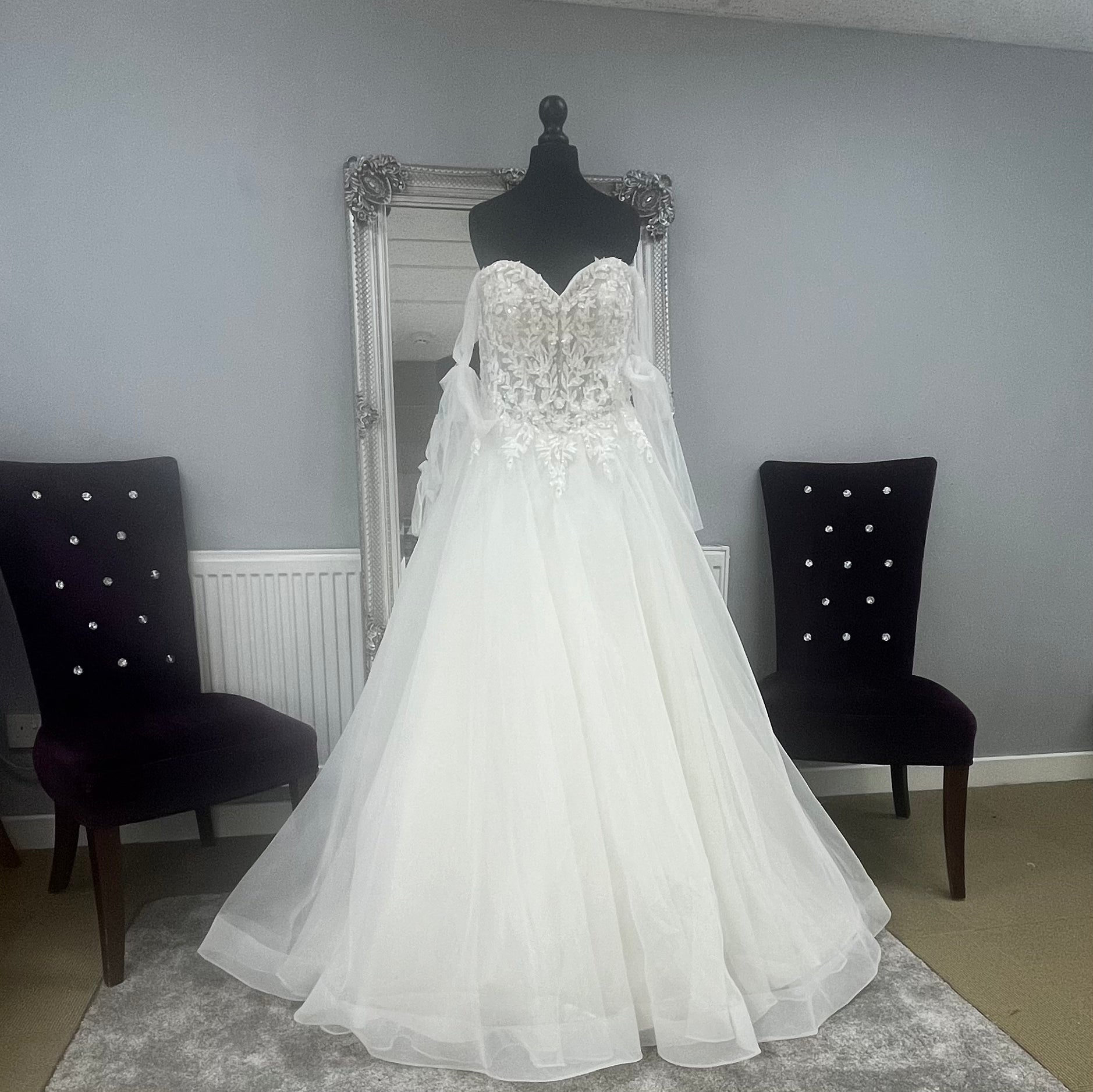 UK 8/10 Fausta by Morilee