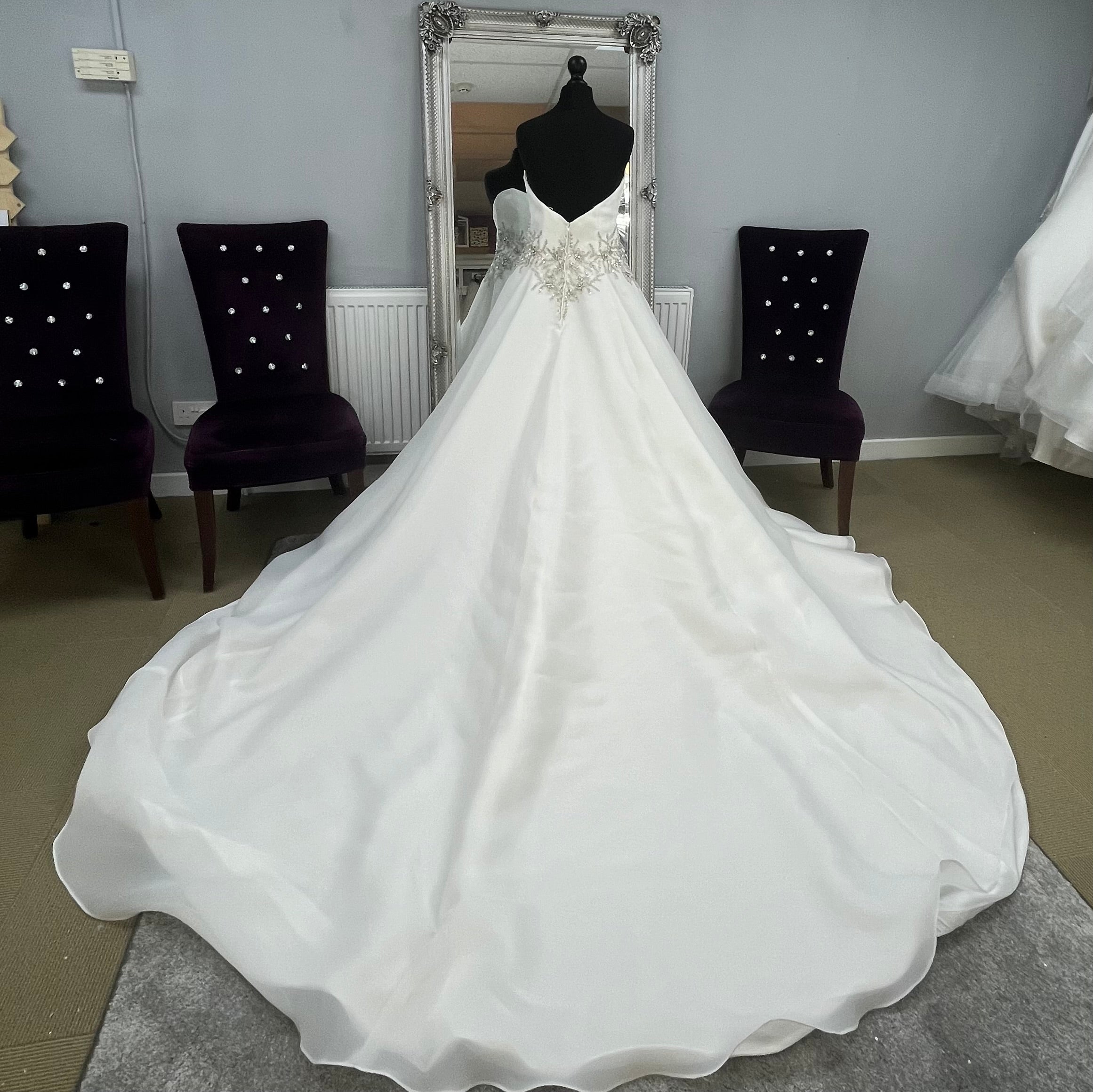 UK 6/8 Jessica By Victoria Jane