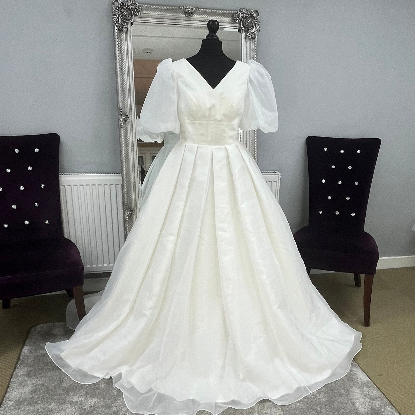 UK 6/8  Puff ballgown by Morilee