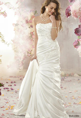 UK 8/10 2362 By Alfred Angelo