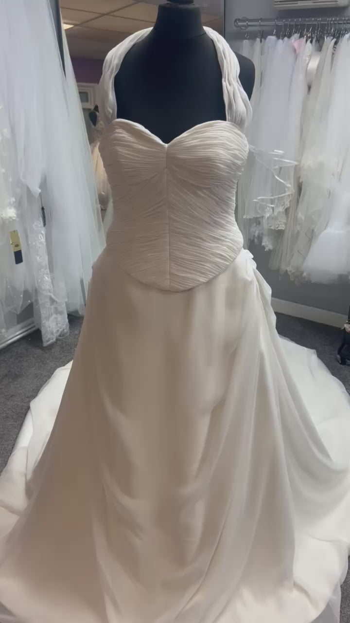 UK 10/12 8045D By Eva Jordan