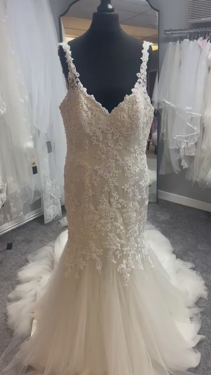 UK 10/12 Bennett By Kenneth Winston