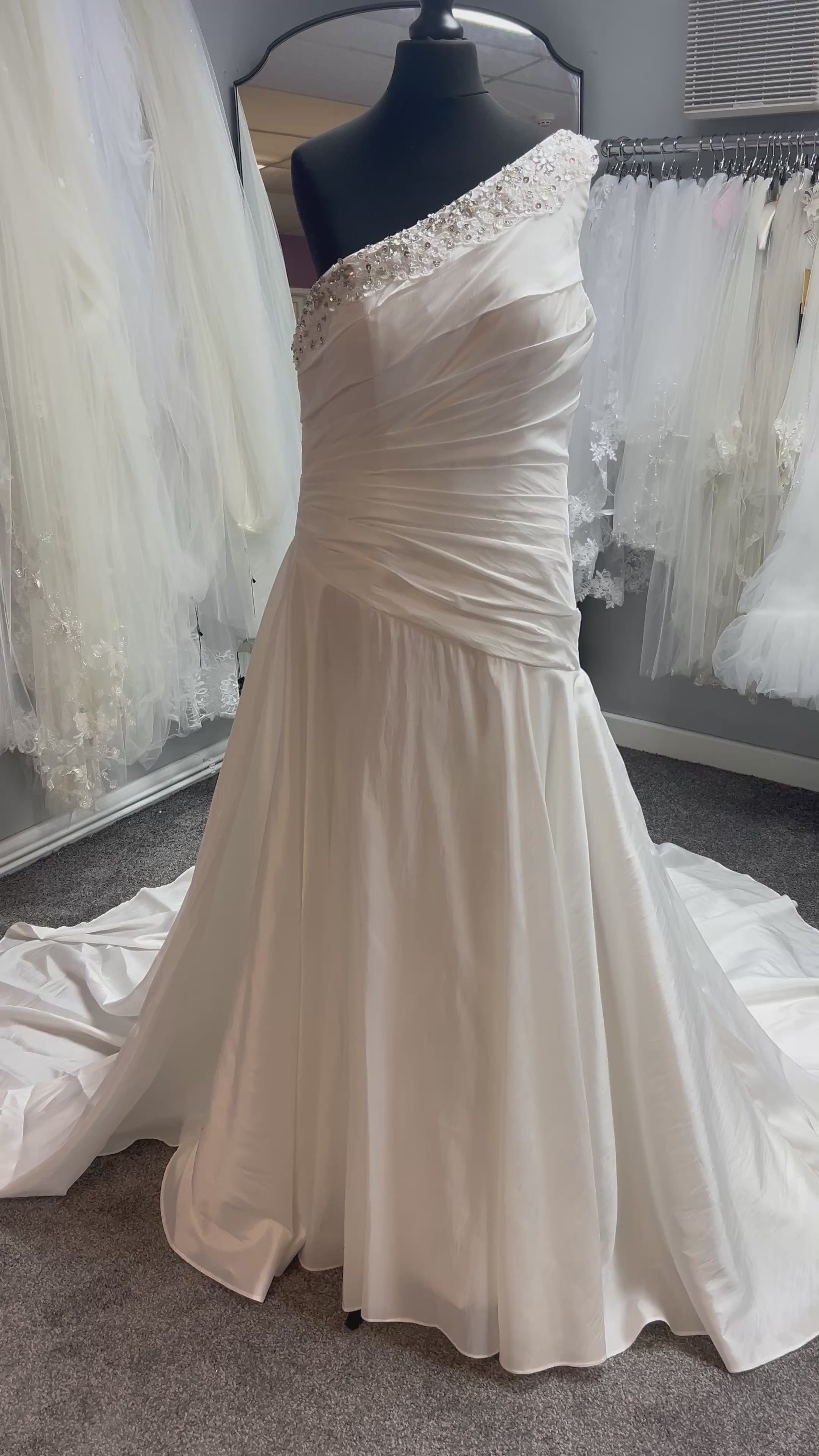 UK 4/6 oua033 By Made by E